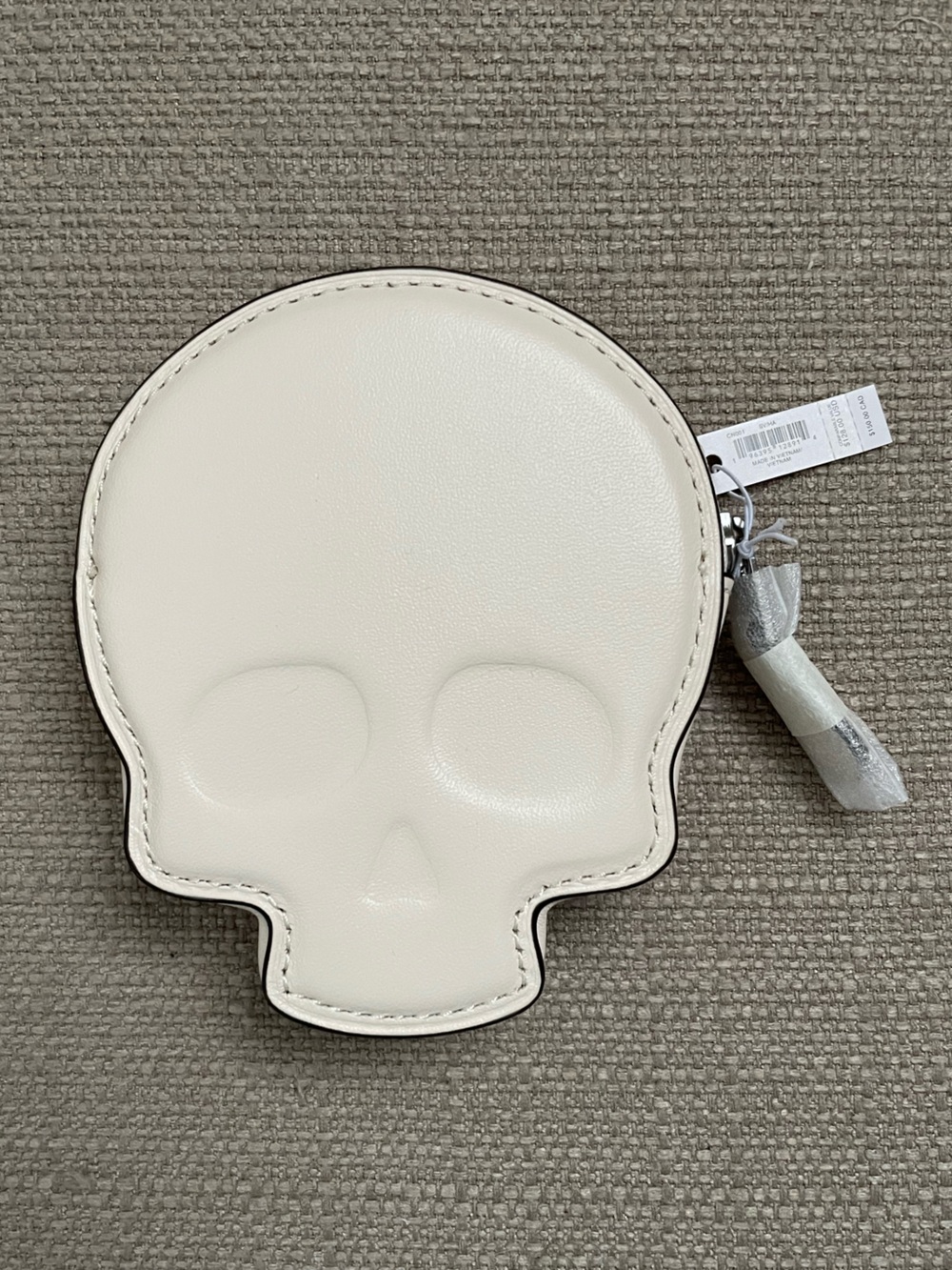 Coach Skull Coin Case In Colour Chalk New With Tags